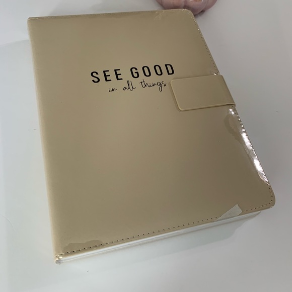 NWT Faux Leather Cream Journal - Picture 6 of 8